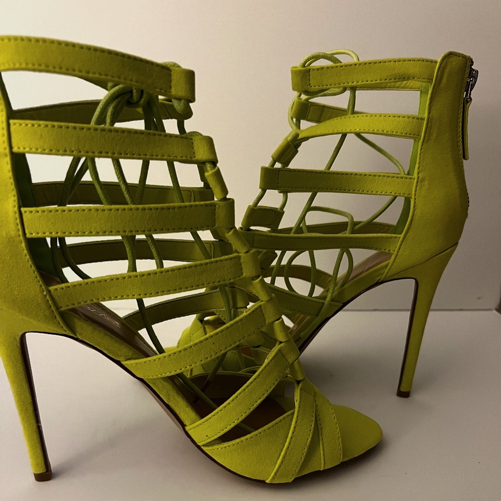 ShoeDazzle Sadie Chartreuse Caged Heels | Size 10 | NWT